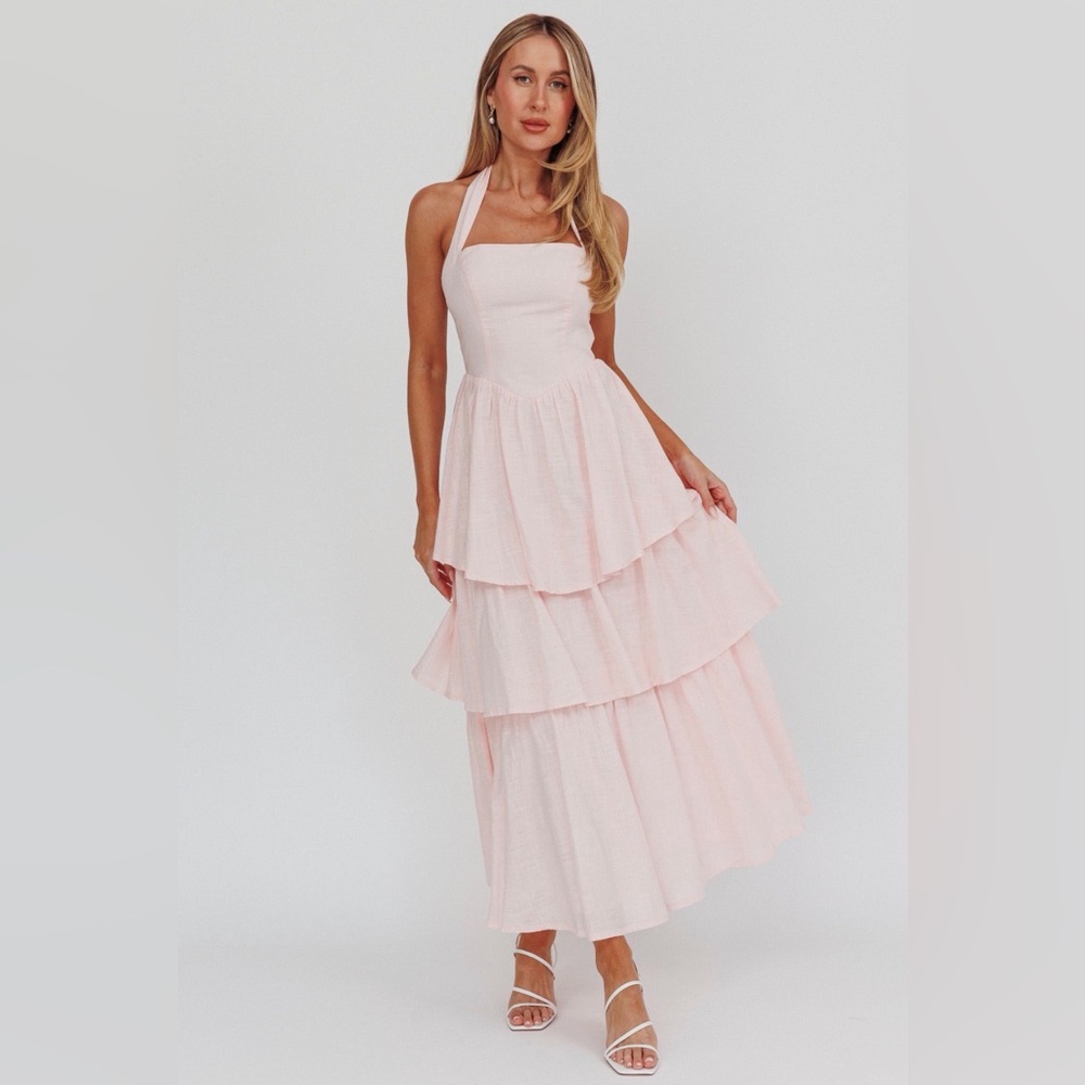 Chic Pink Tiered Maxi Dress